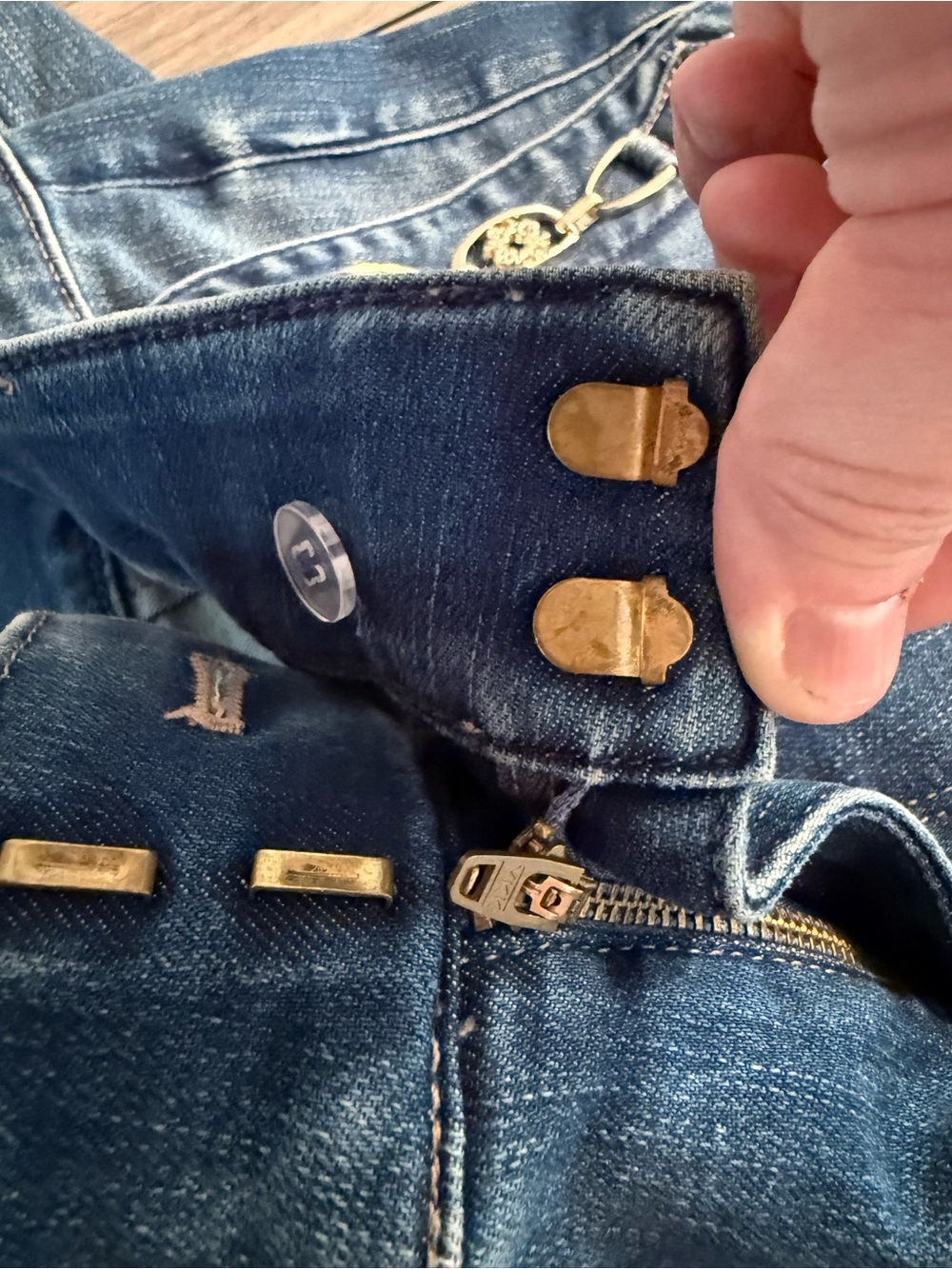 White House Black Market Dark Blue Straight Leg Jeans with Embellished Pockets - Picture 8 of 9